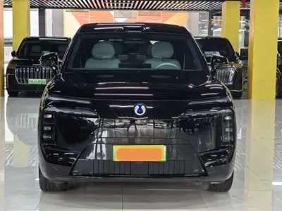 Denza 腾势N8L 2025, 11000 км, за 37935.38 USD