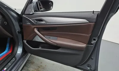 BMW 5-Series 2018, 112785 км, за 15960.92 USD - фото 24