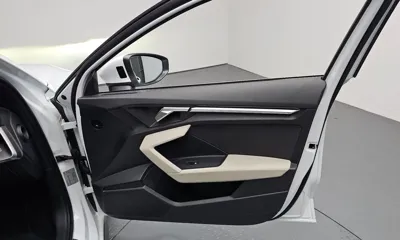 Audi A3 2023, 27904 км, за 18379.94 USD - фото 24