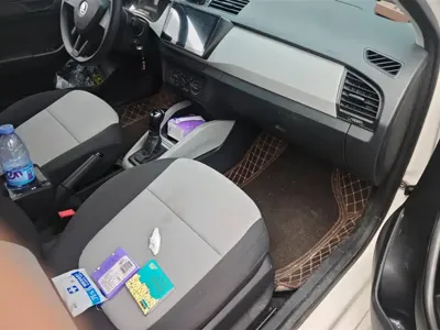 Skoda Fabia 2015, 76400 км, за 3315.87 USD - фото 8