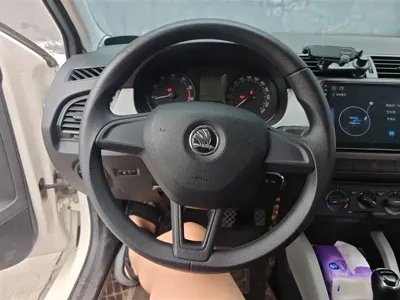 Skoda Fabia 2015, 76400 км, за 3315.87 USD - фото 15