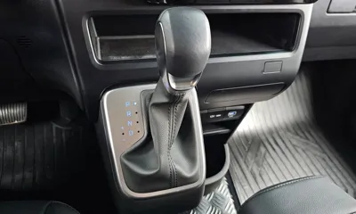 Hyundai Staria 2025, 28436 км, за 17526.59 USD - фото 9