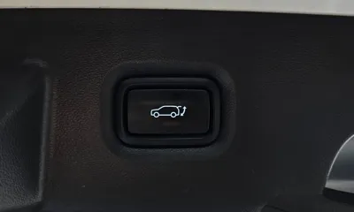 Hyundai Ioniq5 2022, 89864 км, за 20316.46 USD - фото 18