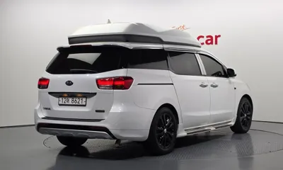 Kia Canival 2016, 123089 км, за 10437.18 USD