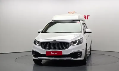 Kia Canival 2016, 123089 км, за 10437.18 USD