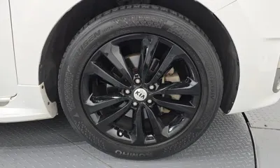 Kia Canival 2016, 123089 км, за 10437.18 USD - фото 21