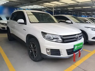 Volkswagen Tiguan 2016, 58000 км, за 9194.17 USD