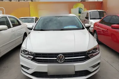 Volkswagen Bora 2018, 108200 км, за 7935 USD