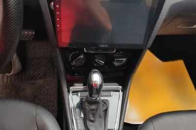Volkswagen Bora 2018, 108200 км, за 7935 USD - фото 10