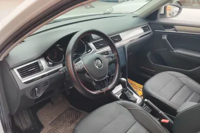 Volkswagen Bora 2018, 108200 км, за 7935 USD - фото 11