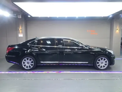 Hyundai Equus 2011, 28075 км, за 12516.55 USD