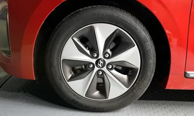 Hyundai Ioniq 2018, 125735 км, за 7139.08 USD