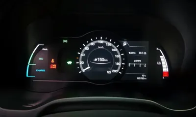 Hyundai Ioniq 2018, 125735 км, за 7139.08 USD - фото 8