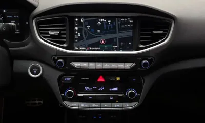 Hyundai Ioniq 2018, 125735 км, за 7139.08 USD - фото 15
