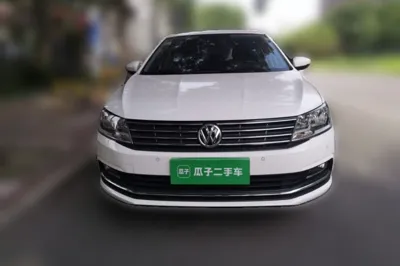 Volkswagen Lavida 2015, 38200 км, за 7943 USD