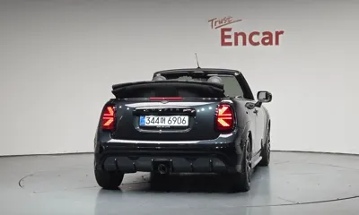 MINI Cooper Convertible 2026, 5281 км, за 32588.6 USD