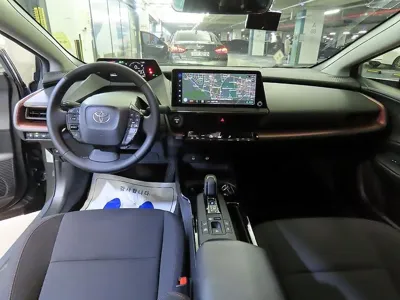 Toyota Prius 2024, 23850 км, за 20607.16 USD - фото 9