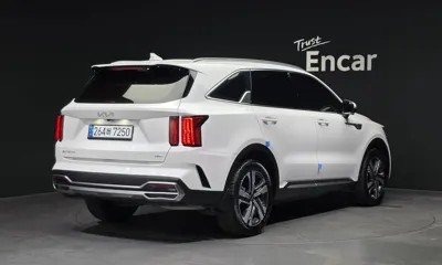 Kia Sorento 2023, 45102 км, за 9048.86 USD
