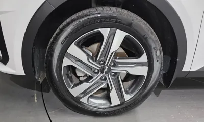 Kia Sorento 2023, 45102 км, за 9048.86 USD