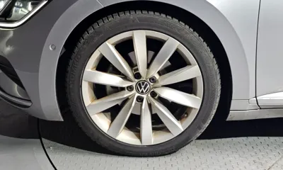 Volkswagen Arteon 2022, 48018 км, за 19692.79 USD