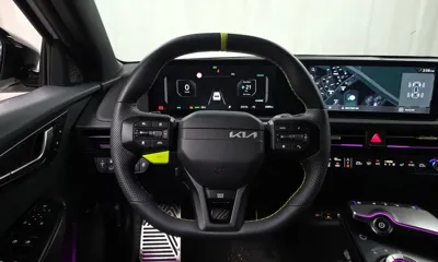 Kia EV6 2025, 2556 км, за 36628.59 USD - фото 12