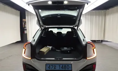 Kia EV6 2025, 2556 км, за 36628.59 USD - фото 20