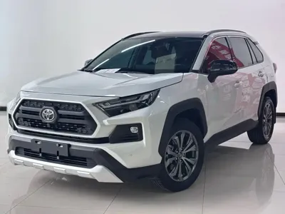 Toyota RAV4 · 2024 год