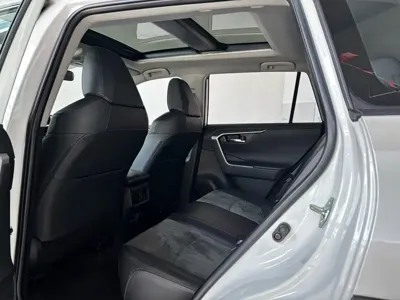 Toyota RAV4 2024, 26200 км, за 21145.22 USD - фото 14