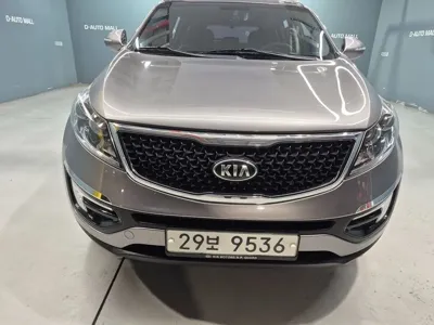 Kia Sportage · 2015 год