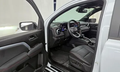 ChevroletGMDaewoo Colorado 2023, 2466 км, за 34859.26 USD - фото 10