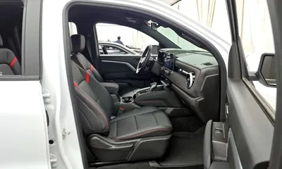 ChevroletGMDaewoo Colorado 2023, 2466 км, за 34859.26 USD - фото 11