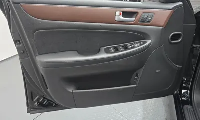 Hyundai Genesis 2014, 176938 км, за 3931.99 USD - фото 24