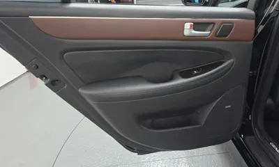 Hyundai Genesis 2014, 176938 км, за 3931.99 USD - фото 25