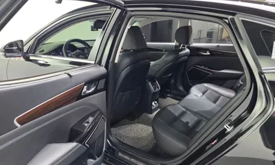 Kia K7 2018, 145024 км, за 8334.96 USD - фото 26