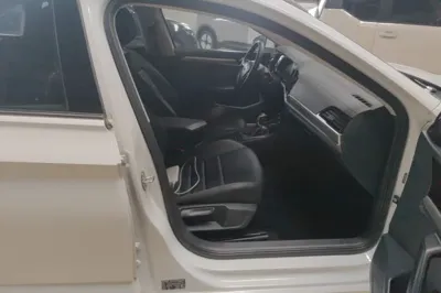 Volkswagen Sagitar 2020, 73400 км, за 11417 USD - фото 19