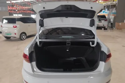 Volkswagen Sagitar 2020, 73400 км, за 11417 USD - фото 22