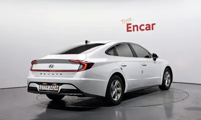 Hyundai Sonata 2020, 106261 км, за 9518.18 USD
