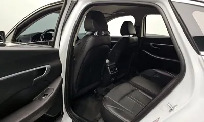 Hyundai Sonata 2020, 106261 км, за 9518.18 USD - фото 11