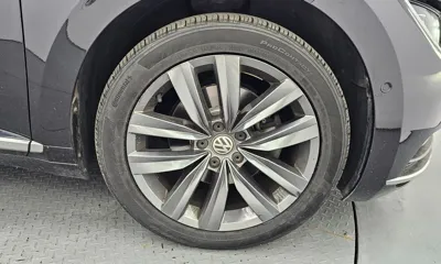 Volkswagen Arteon 2018, 77524 км, за 11898.47 USD - фото 21