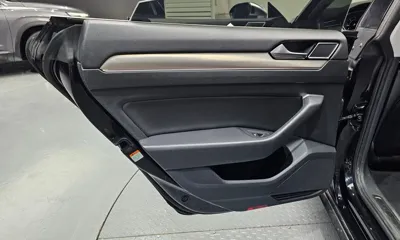 Volkswagen Arteon 2018, 77524 км, за 11898.47 USD - фото 25