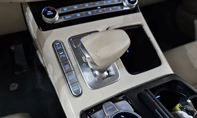 Genesis G90 2019, 139401 км, за 19764.69 USD - фото 9
