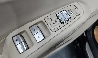 Genesis G90 2019, 139401 км, за 19764.69 USD - фото 29