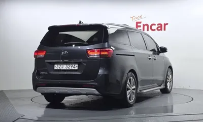 Kia Canival 2016, 197298 км, за 4886 USD