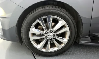 Kia Canival 2016, 197298 км, за 4886 USD