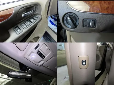 Chrysler Grand Voyager 2011, 190305 км, за 5814.34 USD - фото 18