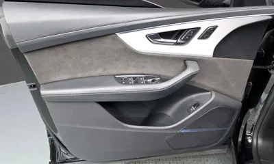 Audi Q8 2022, 92722 км, за 39739.43 USD - фото 24