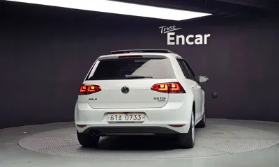 Volkswagen Golf 2016, 89539 км, за 9183.41 USD