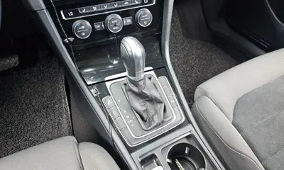 Volkswagen Golf 2016, 89539 км, за 9114.01 USD - фото 9