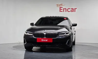 BMW 5-Series 2021, 71766 км, за 25107.36 USD