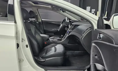 Hyundai Sonata 2012, 180272 км, за 2561.74 USD - фото 12